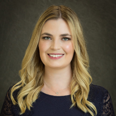 Dr. Alexandra Foshion